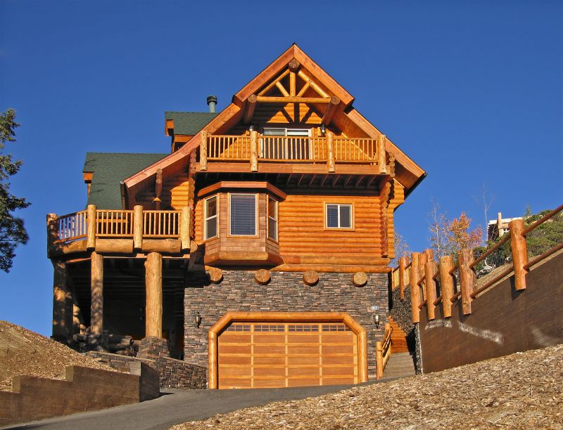Finished Log Home Exterior
